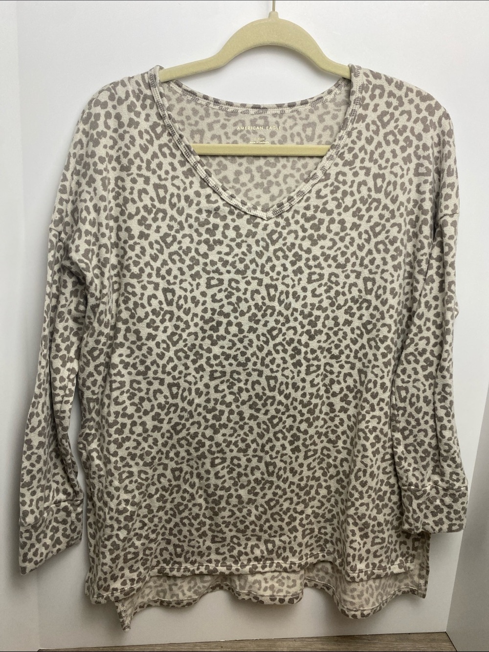 American Eagle Outfitters Taupe Leopard V-Neck Long Sleeve Top